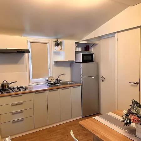 Mobile 772 Apartment